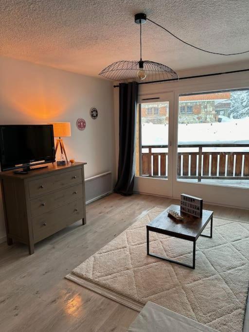 Alpe D Centre Apartment *